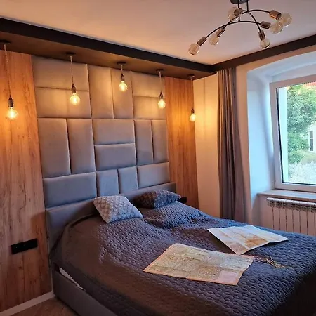 Uprzewodnika Apartman *